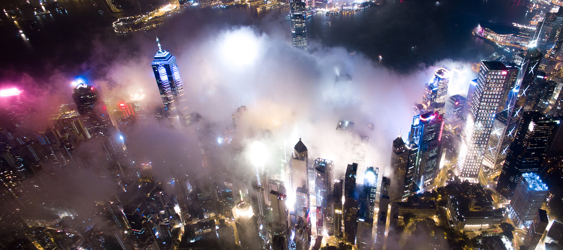 andy-yeung-urban-fog-hong-kong-drone-photography-designboom-1800.jpg