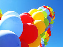 220px-Balloon_arch.jpg
