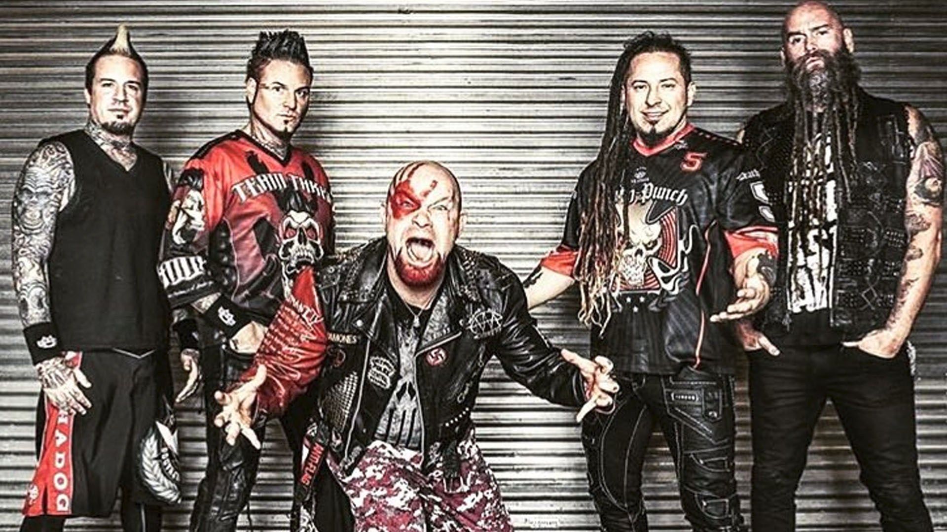 Five finger death punch фото