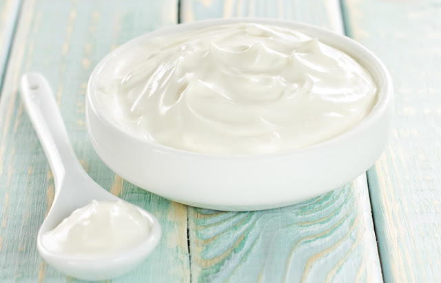 8.-Yogurt-Conditioner-For-Dry-Hair.jpg