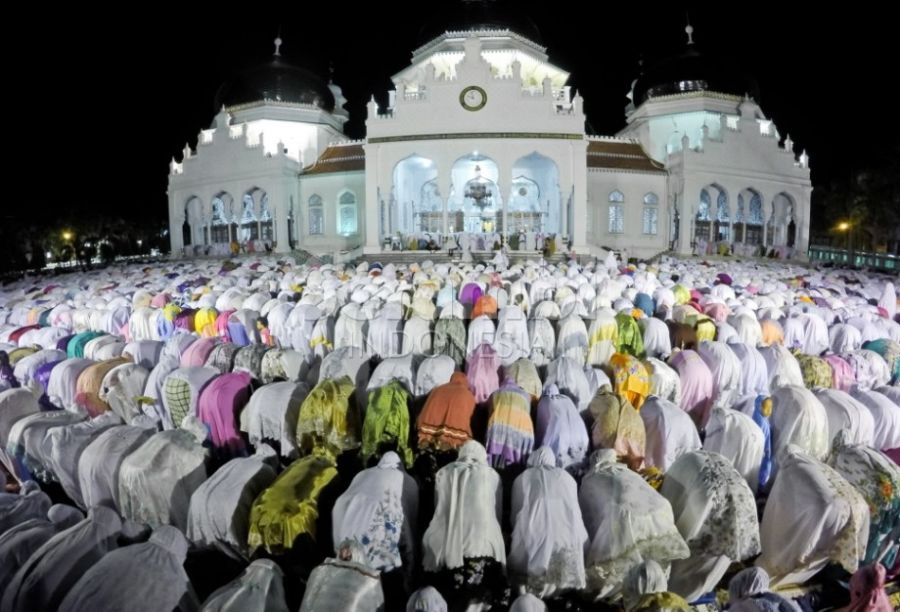 Masjid-menjadi-rame.jpg