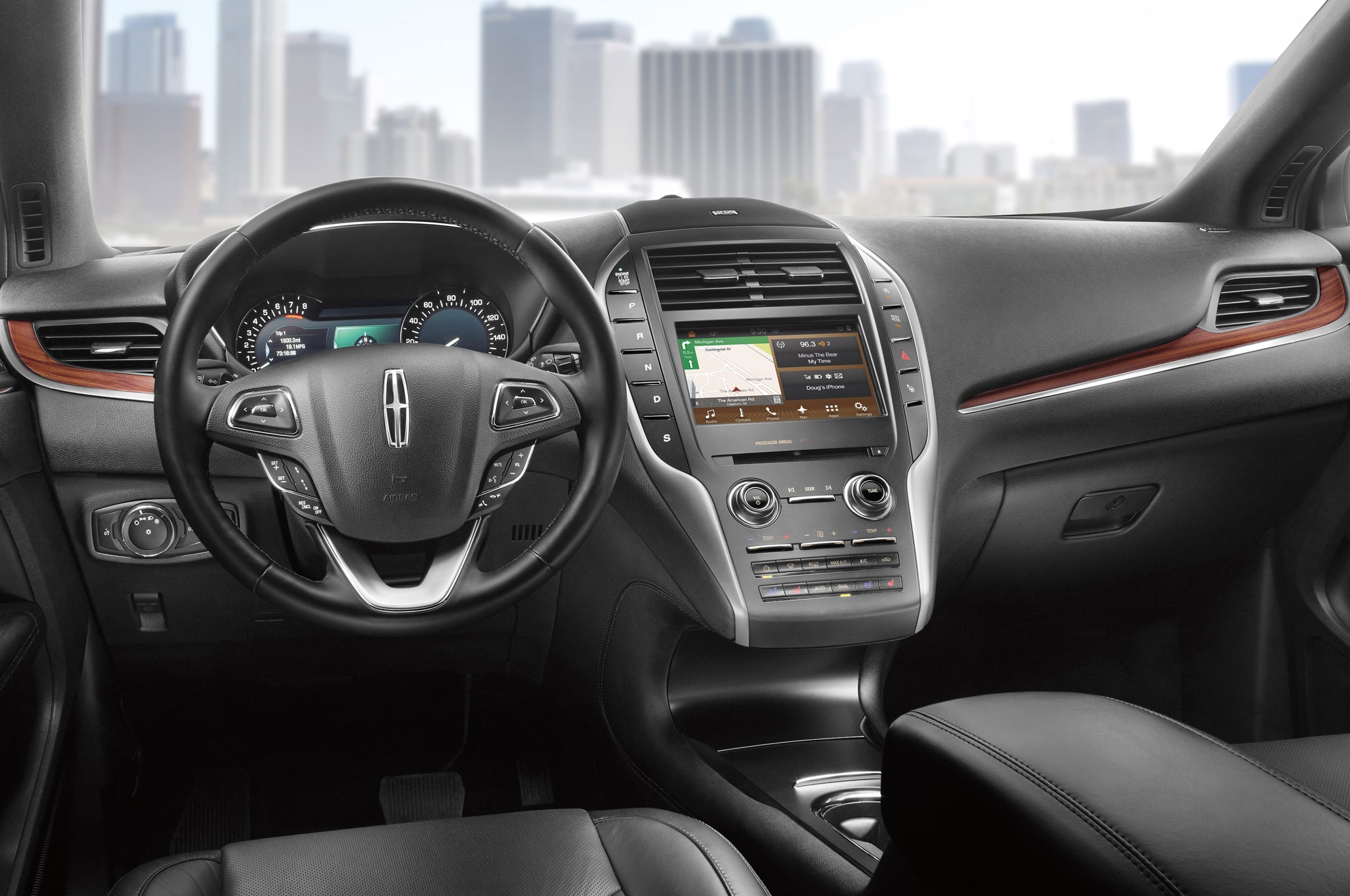 2017-Lincoln-MKC-interior.jpg