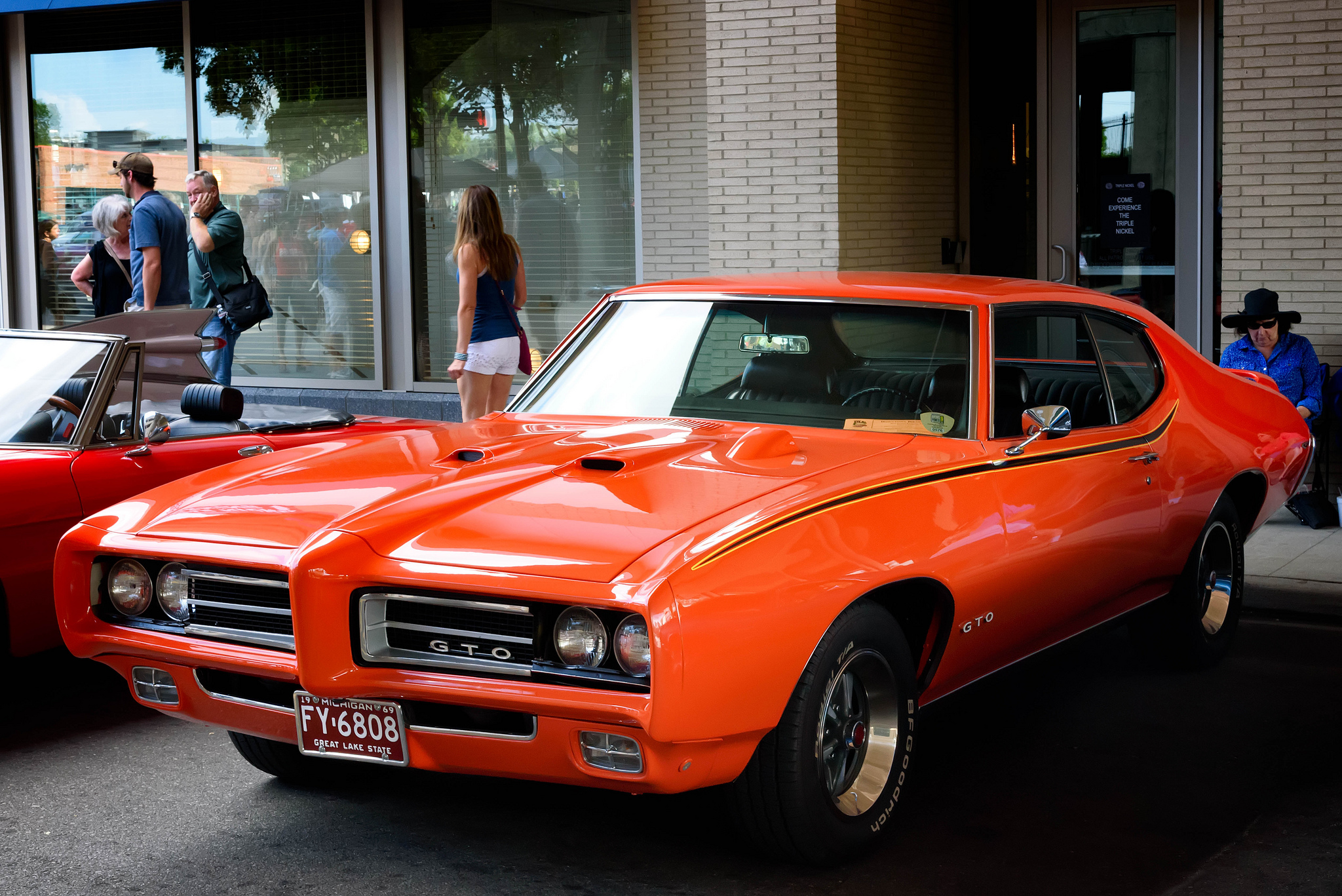 1969 Pontiac GTO.jpg