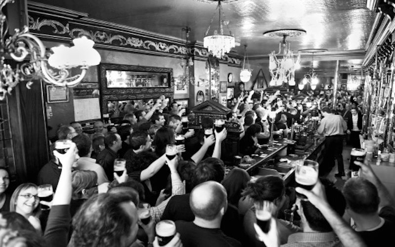 pub-crowd.jpg