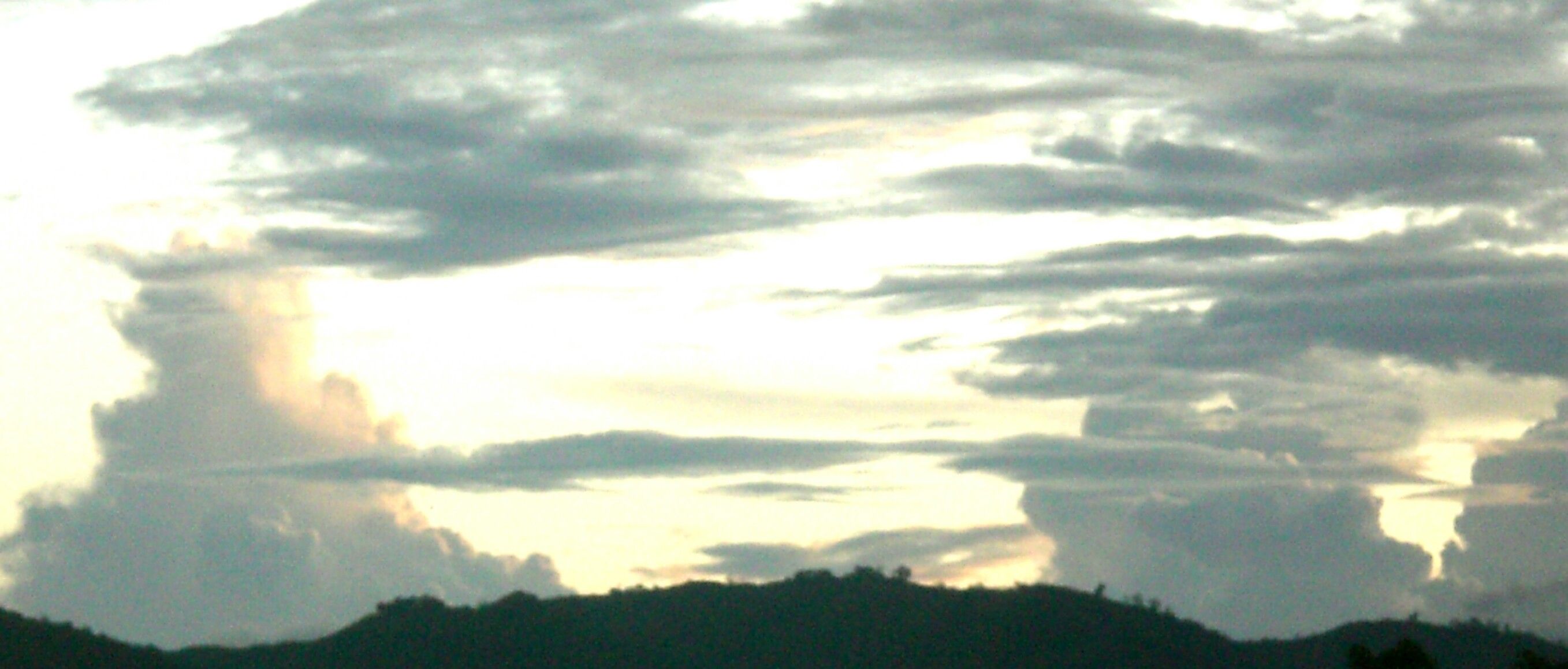 PicsArt_10-18-06.17.25.jpg