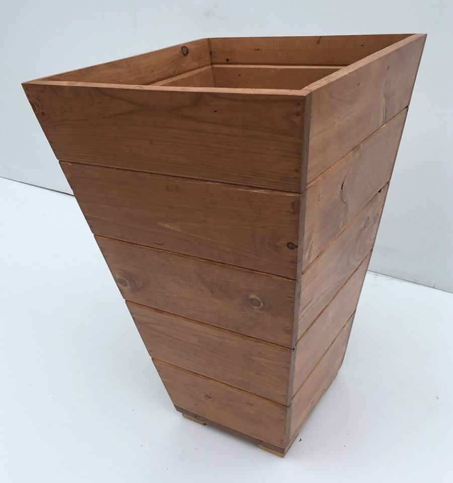 Wilno Planter 4.jpg
