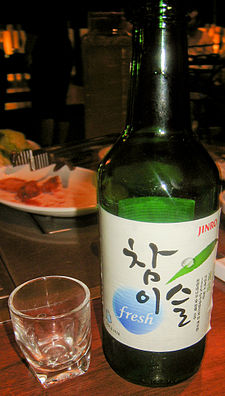 225px-Korean_drink-Soju-01.jpg