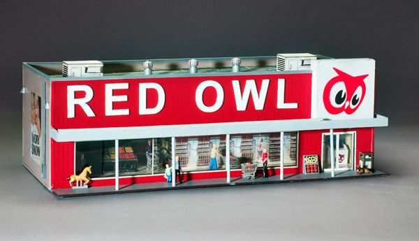 red_owl.jpg