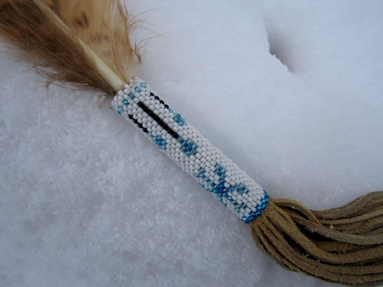 Owl Peyote Stitch snowflake Smudge Feather 1g.jpg