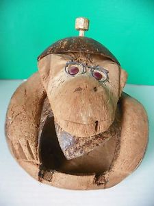 CoconutMonkeyAshTray.jpg