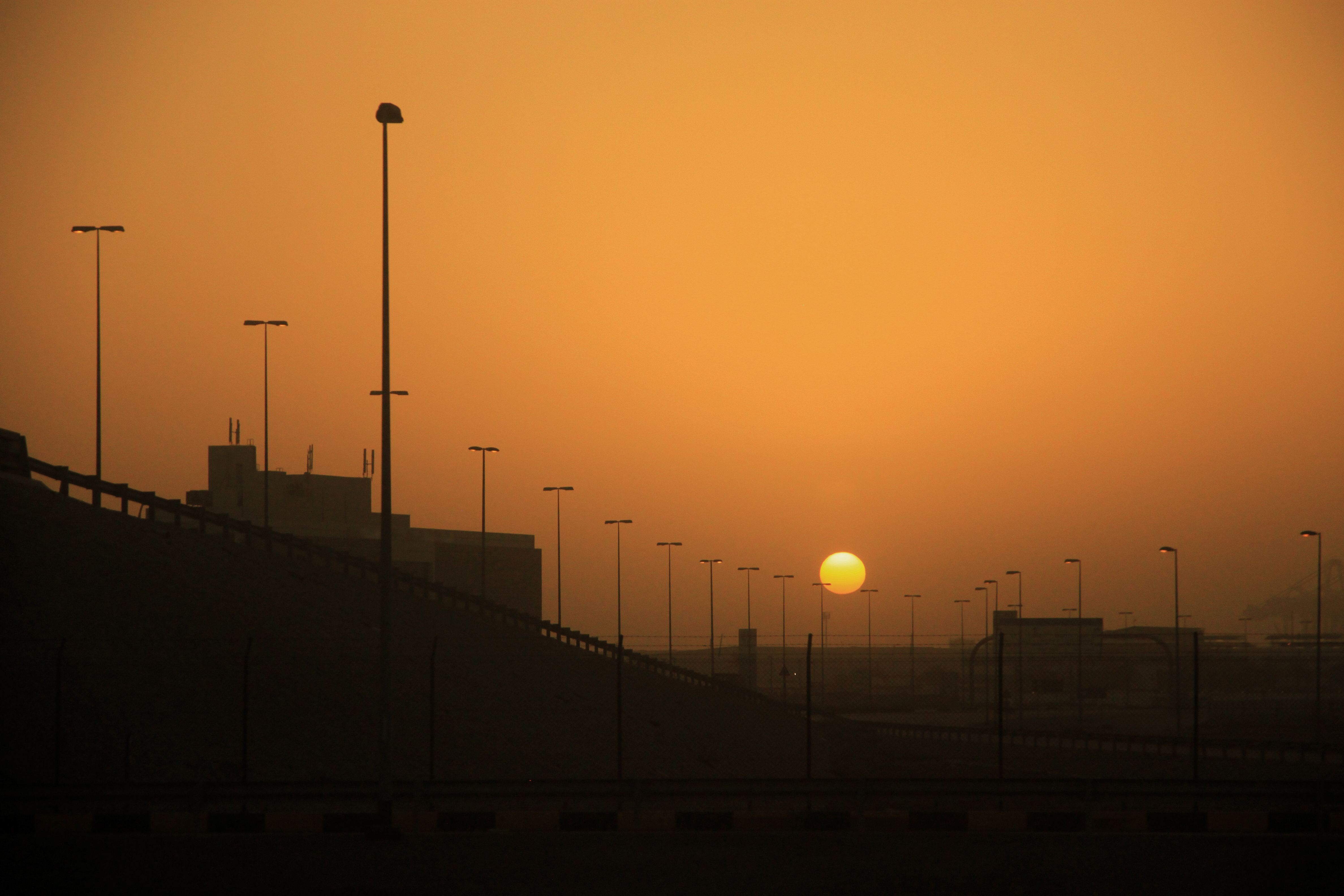 #8 Sunday Golden Hour Photography - Sunset Between Dubai and Abu Dhabi 日落阿联酋