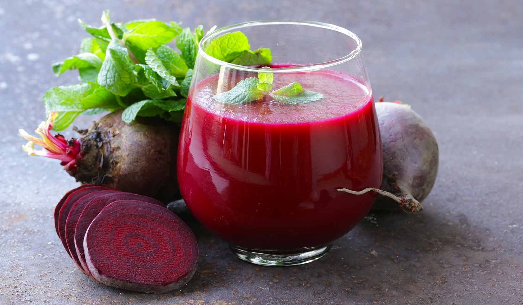 beets-radishes-fresh-raw-juice-natural-remedy-lower-high-blood-pressure-hypertension.jpg