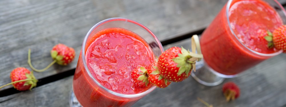 Delicious-Strawberry-Smoothies-for-Stress-Relief-e1439223895677.jpg