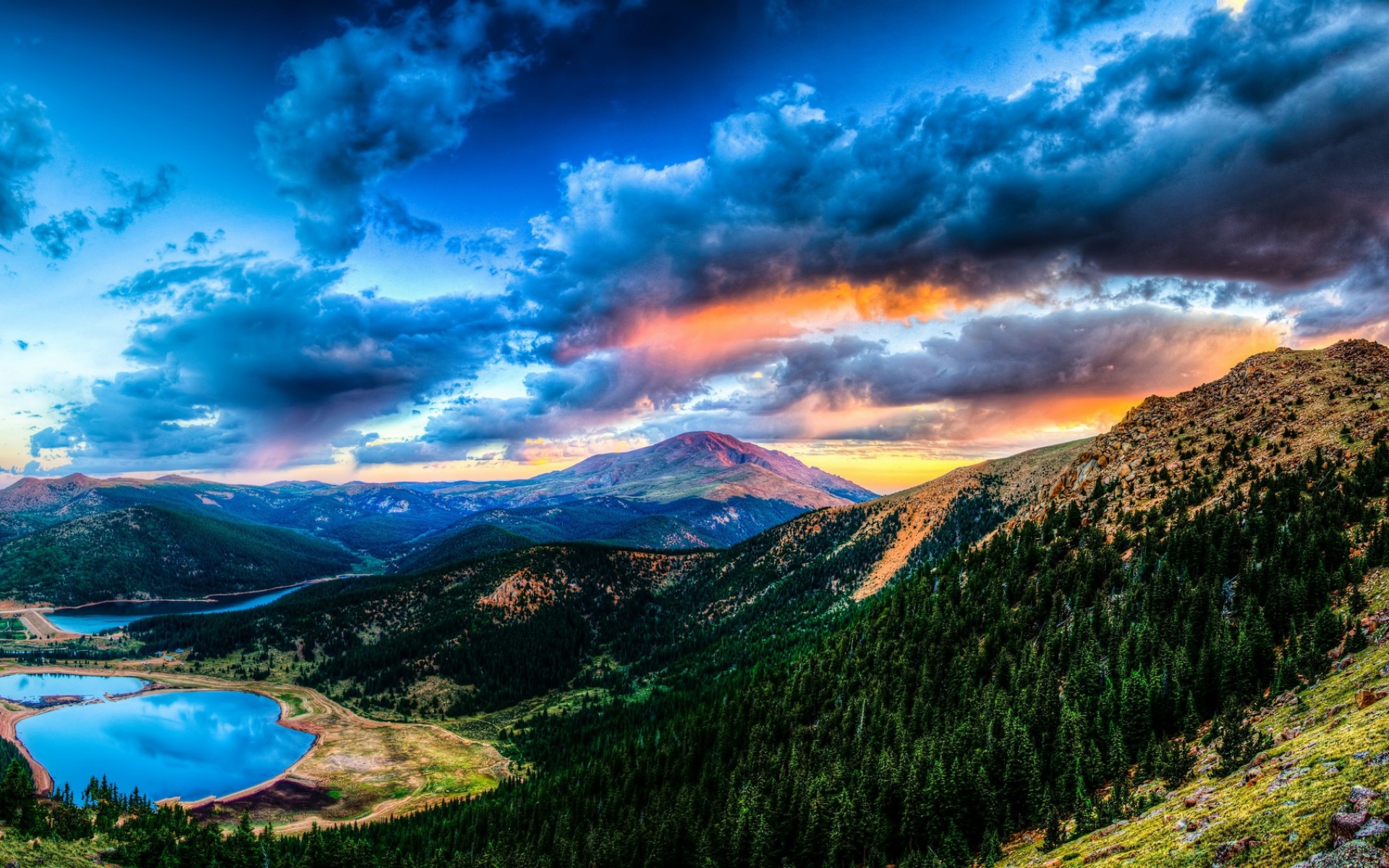 ws_Mountains_Forest_Lakes_Clouds_1920x1200.jpg