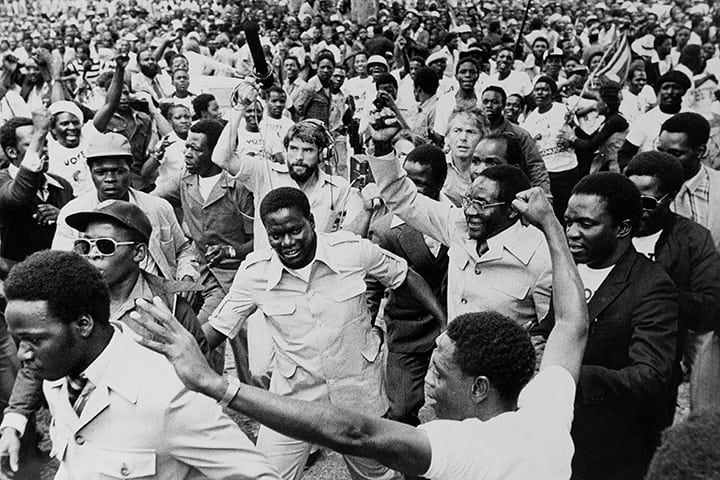 1980-Robert-Mugabe-leader-023.jpg