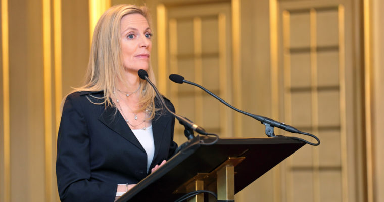 Lael-Brainard-760x400.jpg