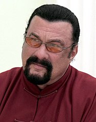 188px-Steven_Seagal_November_2016.jpg