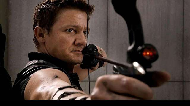 672140-661665-jeremy-renner-hawkeye.jpg