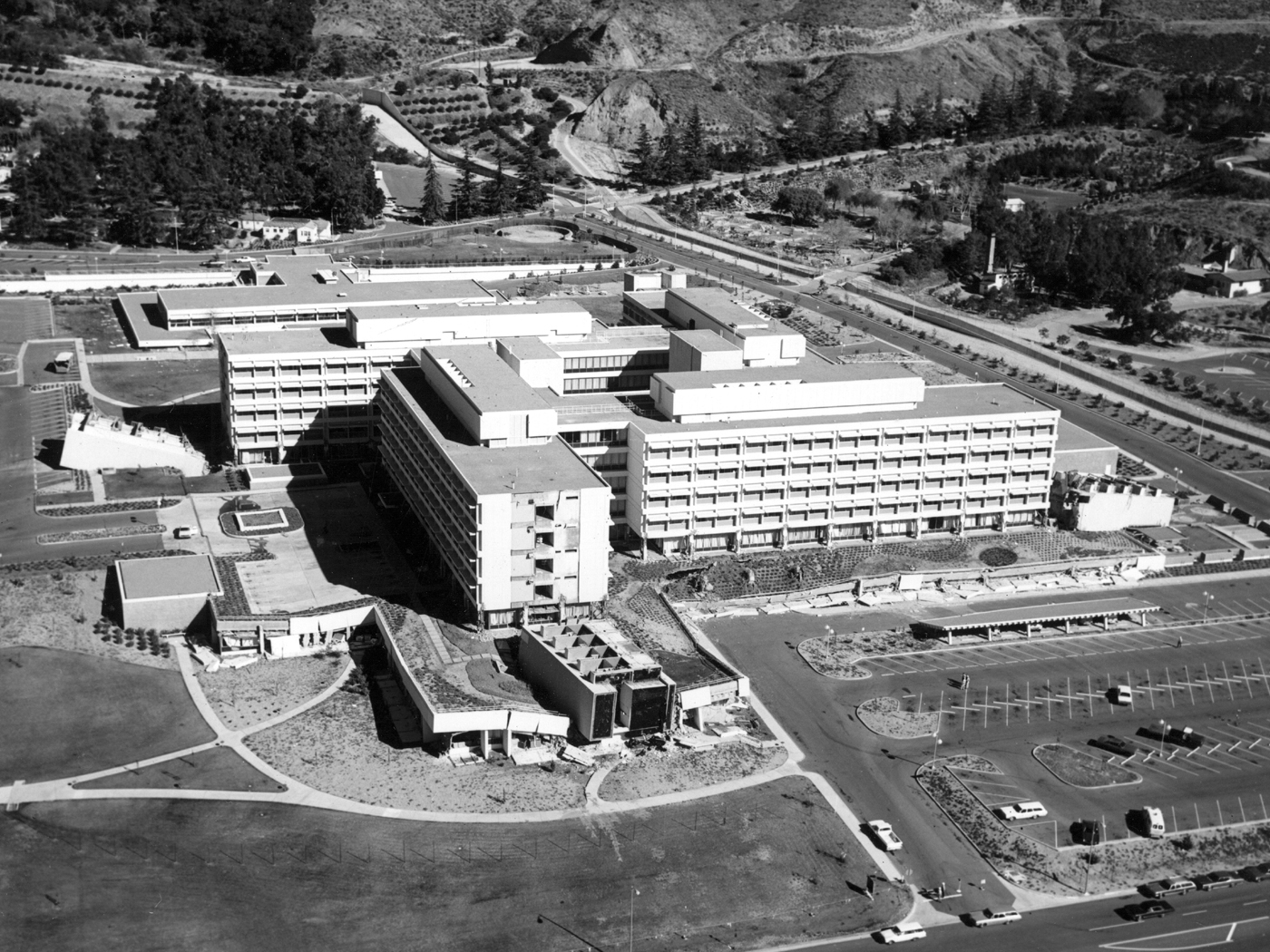 Olive View Hospital's Fallen Stairways