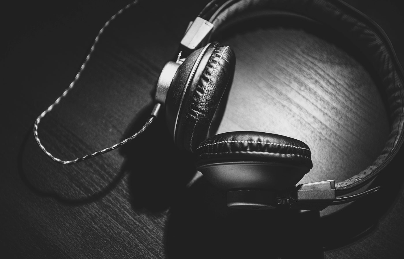 Berklee-Headphones_SLIDER_07-06-15.jpg