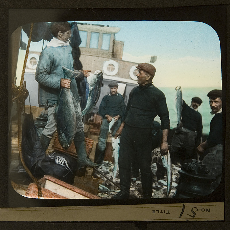 Daily Life of Sailors On-board in the 1900s (51).jpg