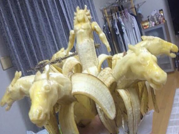 Banana boobs : r/funny