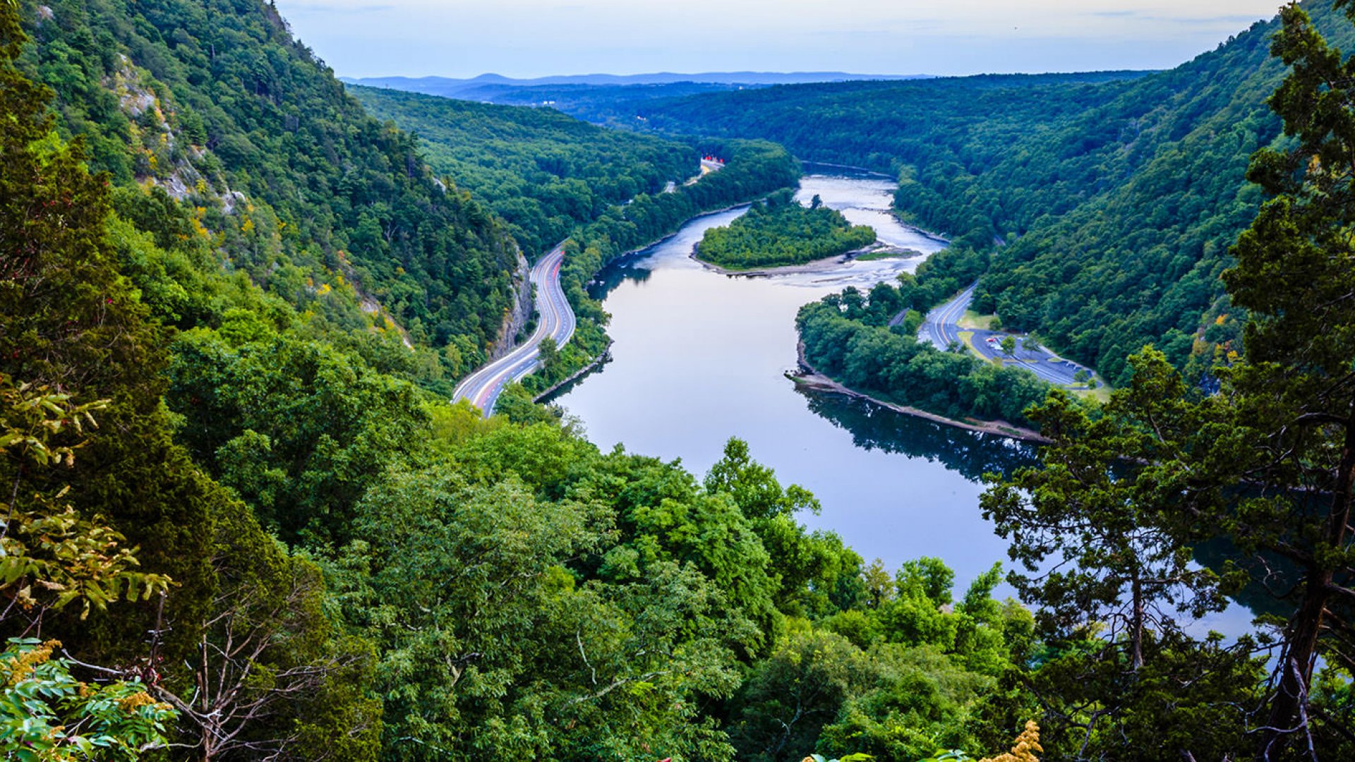 Delaware Water Gap NRA - iStock_46099994_XLARGE_0.jpg
