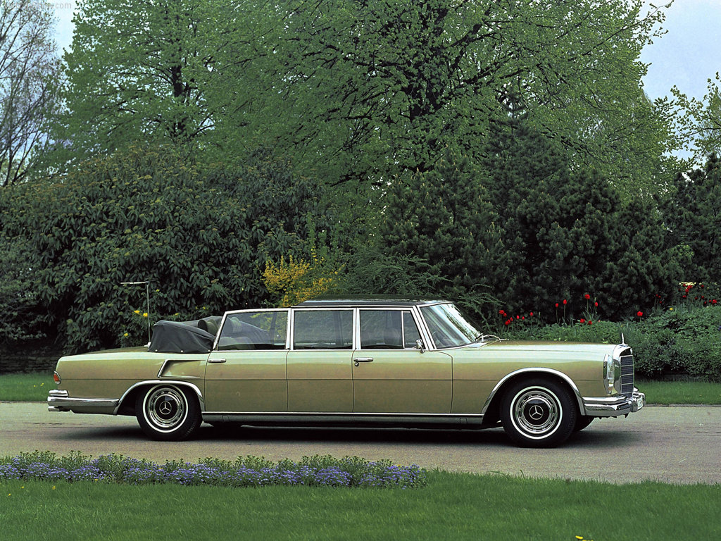 Mercedes-Benz-600_Pullman_Limousine-1964-1024-02.jpg