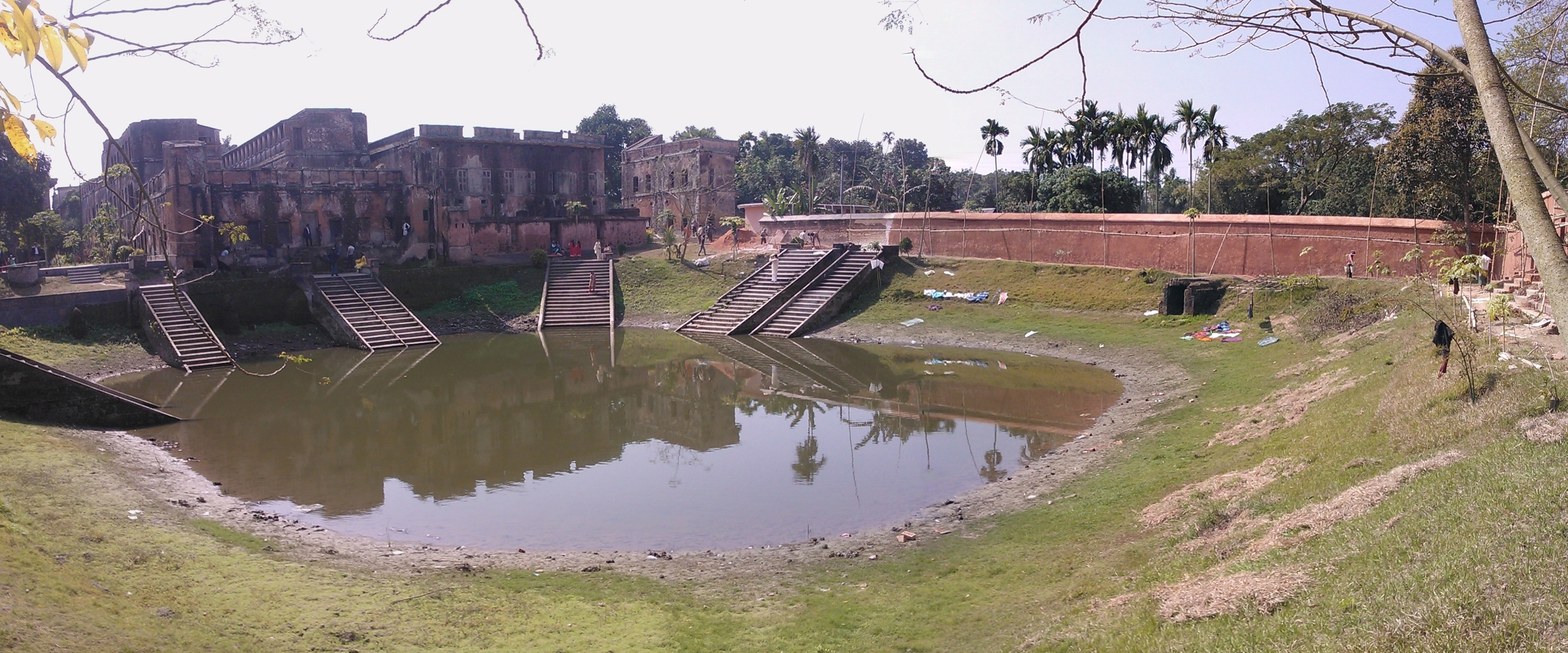 Panorama_of_Baliati_Palace_3.jpg