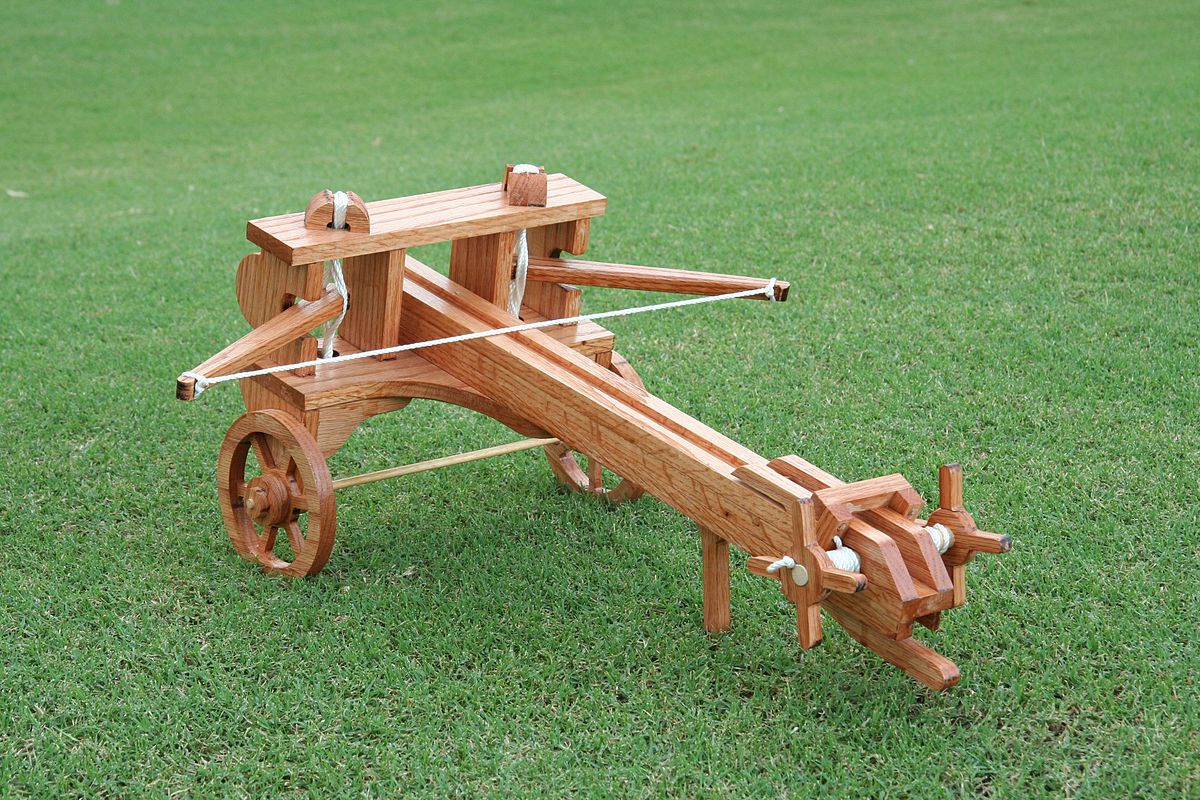 1200px-Greek_and_Roman_Ballista_Catapult.jpg