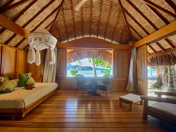 otemanu-view-beach-suite-with-jacuzzi.jpeg