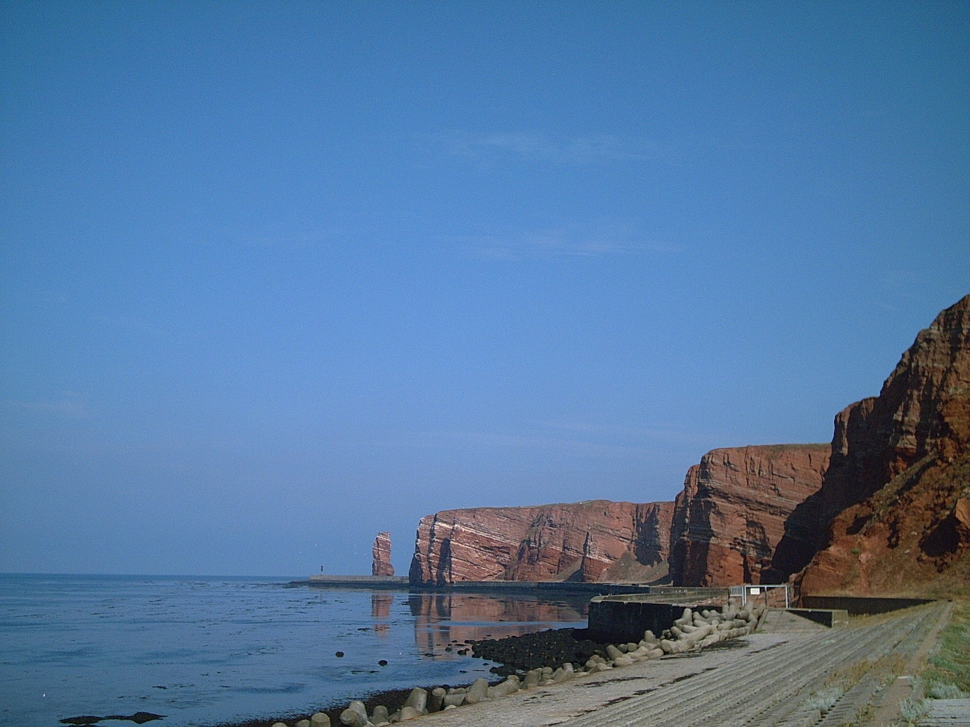 helgoland-86562_1920.jpg