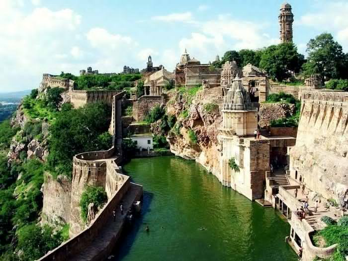 chittorgarh_fort.jpg