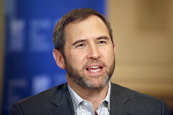 104492886-GettyImages-635343334-brad-garlinghouse.600x400.jpg