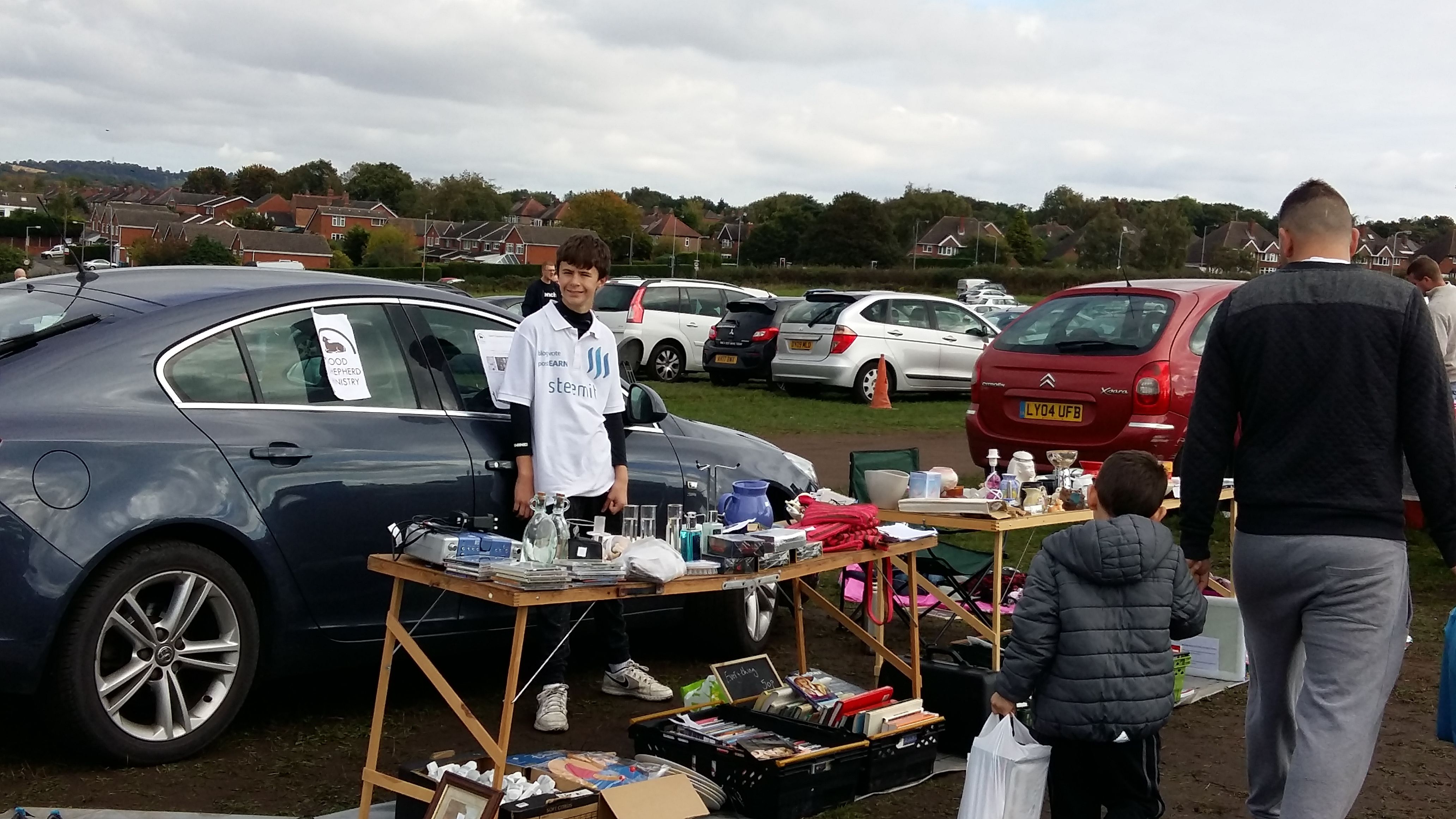 car boot picture 4.jpg