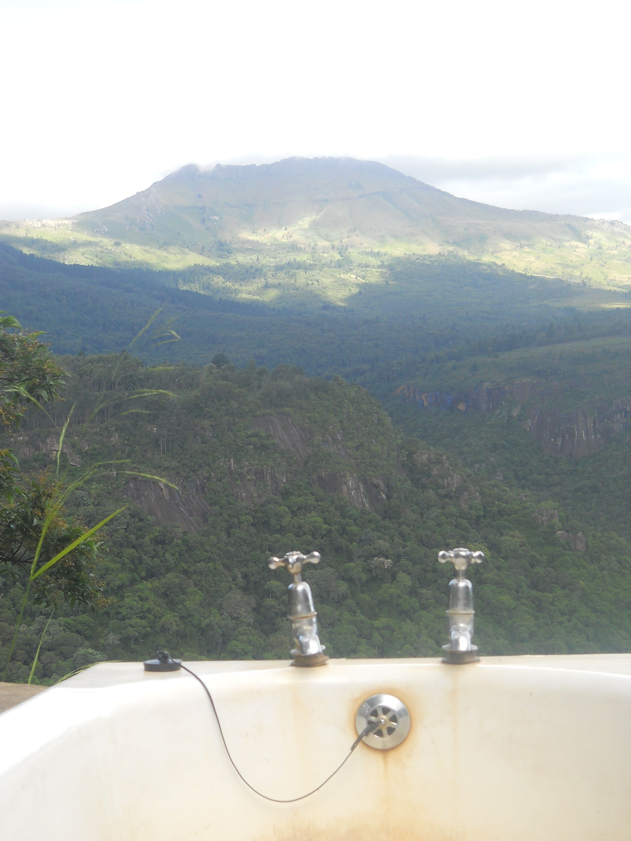 The bath in Hogsback away with the fairies 2013.JPG