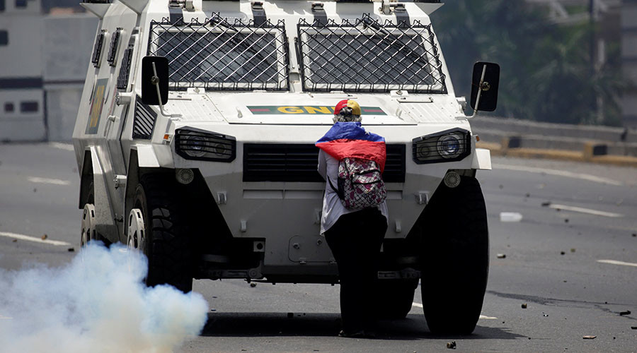 venezuela tank.jpg