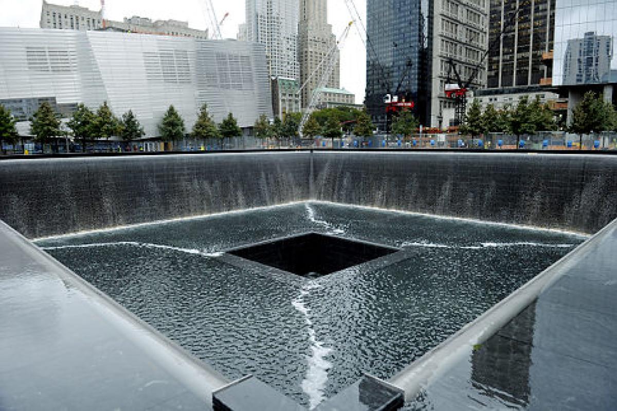 alg-wtc-memorial-pool-jpg.jpg