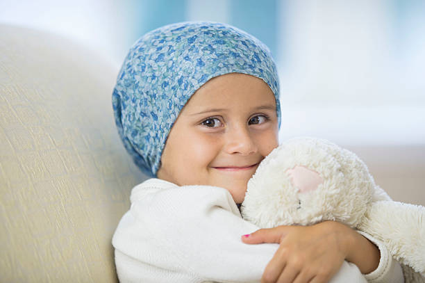 little-girl-chemotherapy-picture-id483375556.jpg