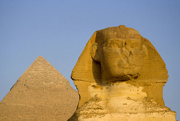 giza-plateau-egypt-picture-id80253882.jpg