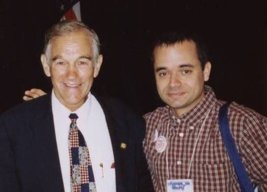 Ron Paul & Frank LP Convention Indianapolis Cropped Jul 5 2002.jpg