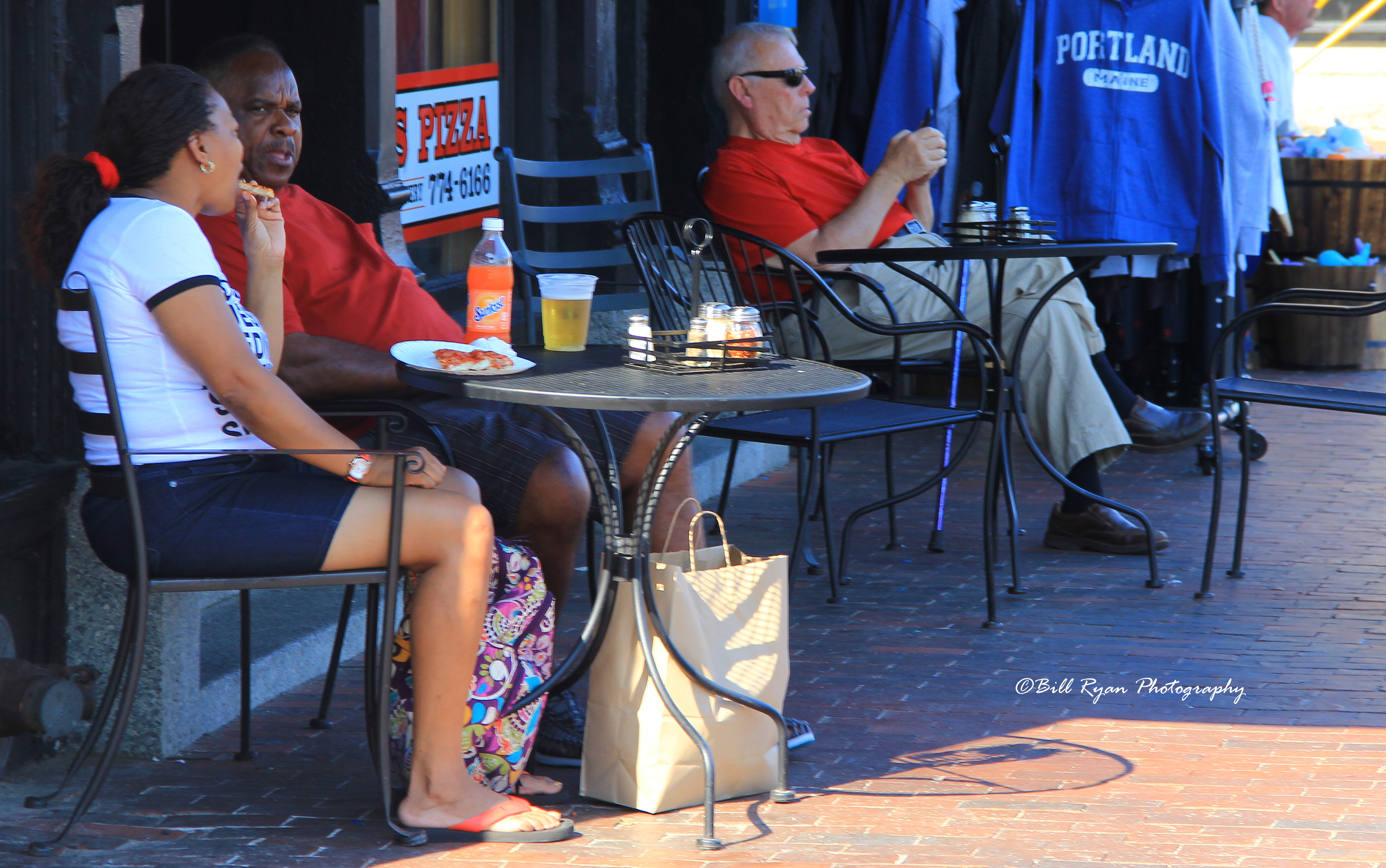 Relaxing on Commercial Street IMG_0867.jpg
