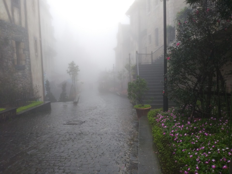 A foggy village 2.jpg