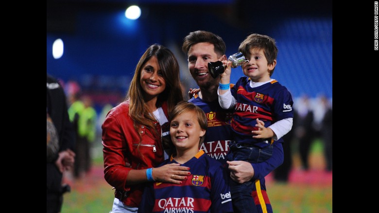 170630105817-02-lionel-messi-antonella-roccuzzo-file-may-2016-exlarge-169.jpg