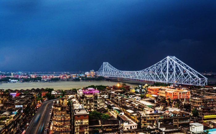 Howrah-Bridge-in-Kolkata.jpg