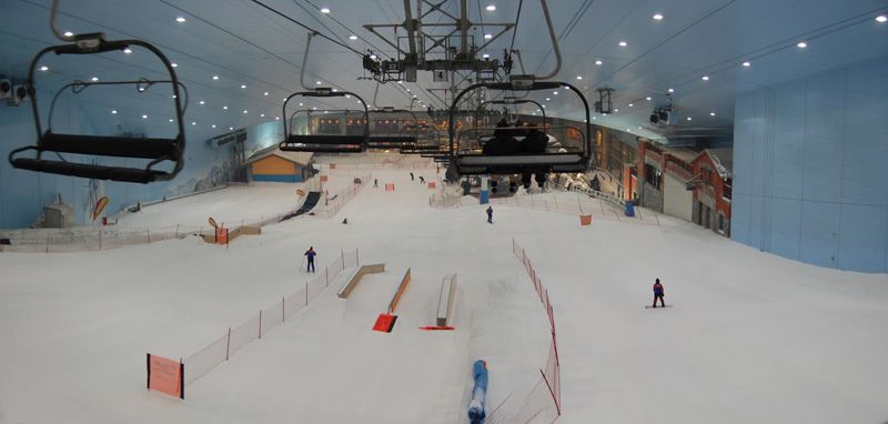 Ski-Dubai-3.jpg