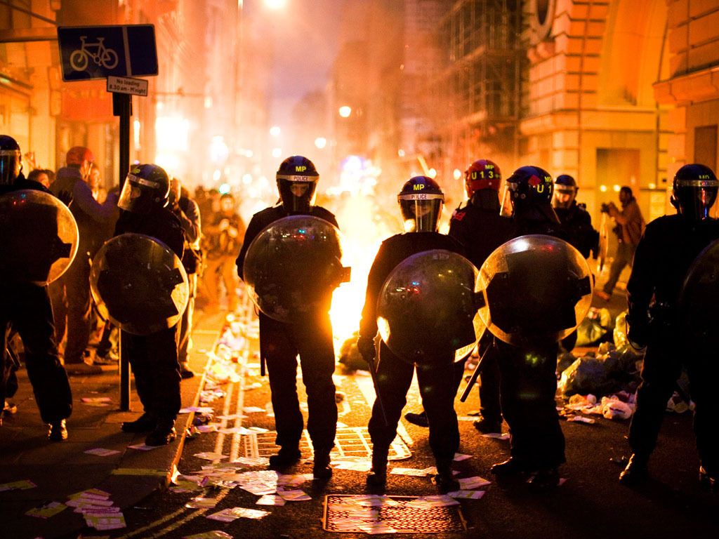 londonriots.jpg