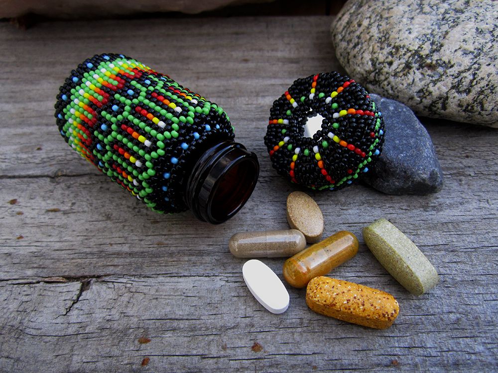 Green Multi Seed Beaded 20ml Ambr Glass medicine bottle 1d.jpg