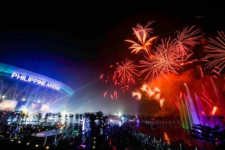 Largest-Fireworks-2016_02_Phil.jpg