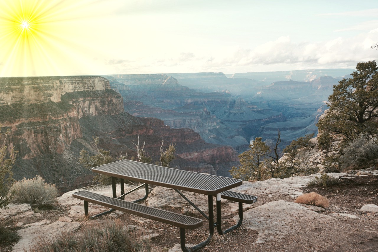 35.Picnic bench overlooking Grand Canyon, Arizona, USA.jpg